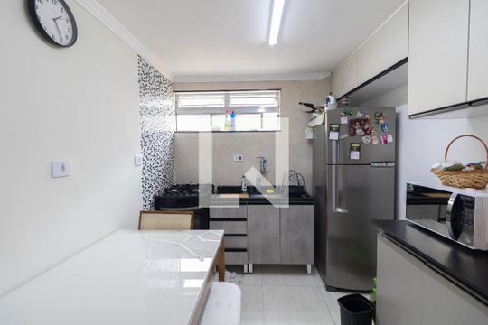 Cozinha de casa para alugar com 2 quartos, 51m² em Cj.hab.padre Manoel da Nobrega, São Paulo