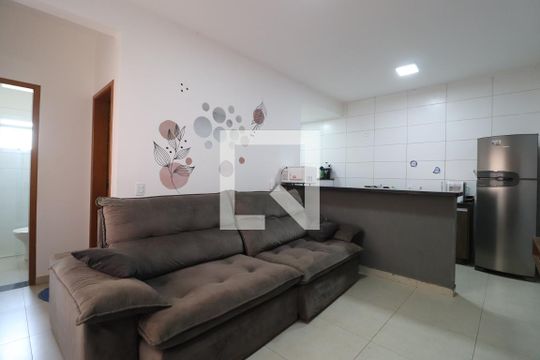 Apartamento para alugar com 2 quartos, 50m² em Alto Umuarama, Uberlândia