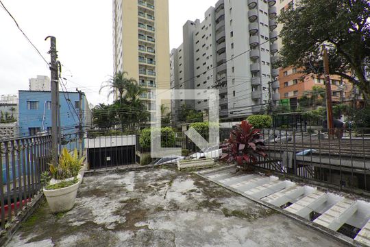 Varanda de casa para alugar com 3 quartos, 100m² em Bosque da Saúde, São Paulo