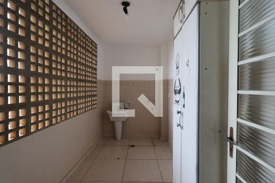Área de Serviço de apartamento para alugar com 2 quartos, 87m² em Vila Tiberio, Ribeirão Preto