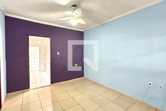 Casa para alugar com 2 quartos, 80m² em Jardim Maria Dirce, Guarulhos