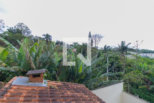 Vista do Quarto 1 de casa de condomínio para alugar com 3 quartos, 98m² em Jardim Ipes, Cotia