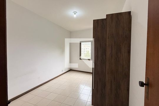 Quarto 2 de apartamento para alugar com 2 quartos, 90m² em Jardim Guaiuba, Guarujá