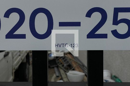 Placa HVTG 123 de apartamento para alugar com 2 quartos, 38m² em Itaquera, São Paulo