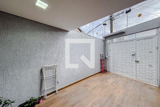 Casa à venda com 2 quartos, 90m² em Vila Carrão, São Paulo