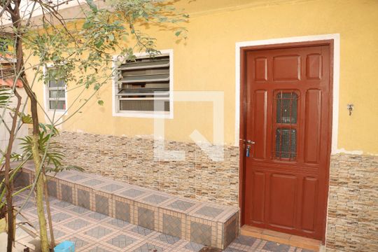Casa para alugar com 3 quartos, 100m² em Jardim Ipanema(zona Leste), São Paulo