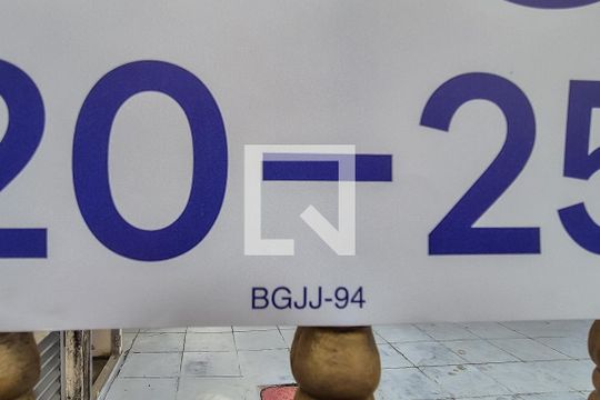 Placa Grande QuintoAndar  de apartamento para alugar com 2 quartos, 73m² em Irajá, Rio de Janeiro