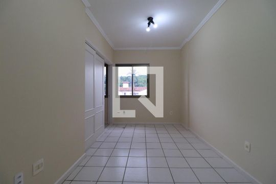 Sala de apartamento para alugar com 1 quarto, 50m² em Ribeirânia, Ribeirão Preto