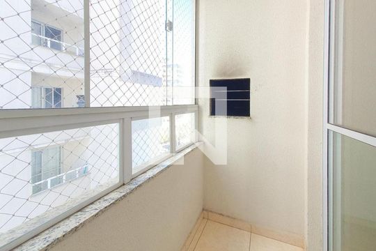 Varanda de apartamento à venda com 2 quartos, 47m² em Vila Rosa, Novo Hamburgo