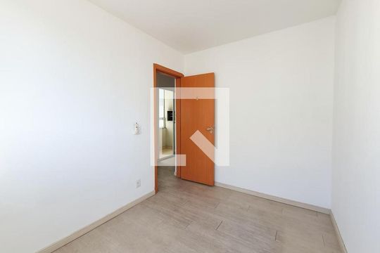 Quarto 1 de apartamento à venda com 2 quartos, 47m² em Vila Rosa, Novo Hamburgo