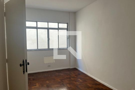 Quarto de apartamento para alugar com 2 quartos, 64m² em Engenho de Dentro, Rio de Janeiro