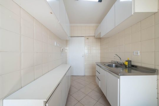 Cozinha de apartamento à venda com 2 quartos, 75m² em Campo Belo, São Paulo