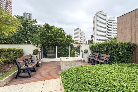 Área comum de kitnet/studio para alugar com 1 quarto, 42m² em Paraíso, São Paulo