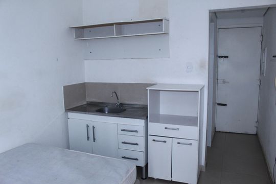 Studio de kitnet/studio para alugar com 1 quarto, 20m² em Centro, São Paulo