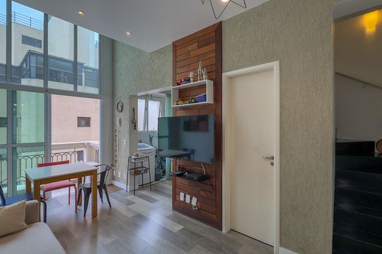 Sala de apartamento à venda com 1 quarto, 47m² em Campo Belo, São Paulo
