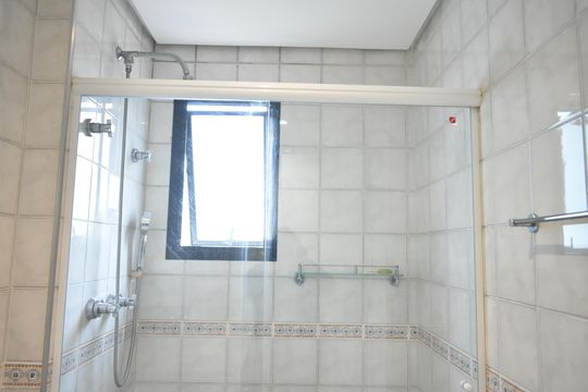 Banheiro da Suíte 1 de apartamento para alugar com 4 quartos, 280m² em Vila Clementino, São Paulo