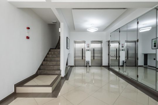 Hall social de apartamento para alugar com 2 quartos, 78m² em Cerqueira César, São Paulo