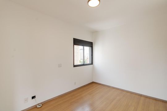 Suíte 2 de apartamento à venda com 3 quartos, 132m² em Moema, São Paulo