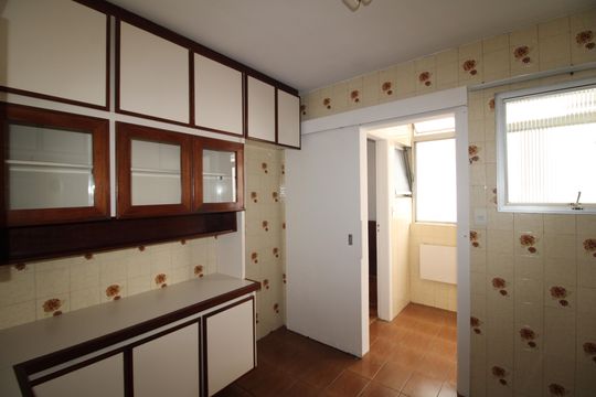 Cozinha de apartamento à venda com 2 quartos, 75m² em Jardim São Paulo(zona Norte), São Paulo
