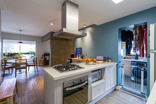 Cozinha de apartamento à venda com 2 quartos, 92m² em Jardim Londrina, São Paulo