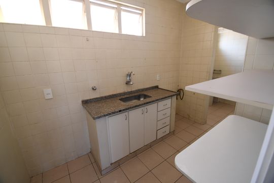 Cozinha de apartamento para alugar com 3 quartos, 72m² em Jardim Flamboyant, Campinas