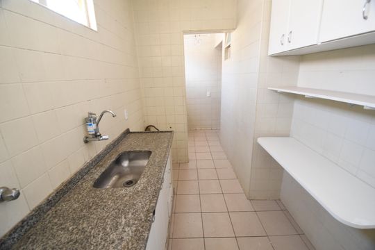 Cozinha de apartamento para alugar com 3 quartos, 72m² em Jardim Flamboyant, Campinas