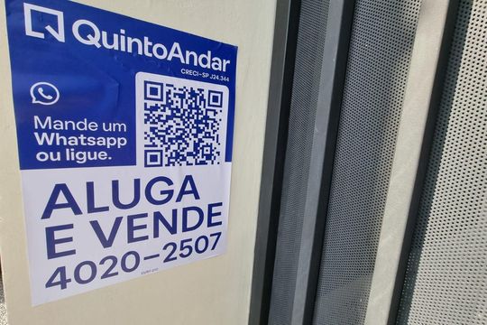 Placa de apartamento para alugar com 2 quartos, 360m² em Santa Cecília, São Paulo