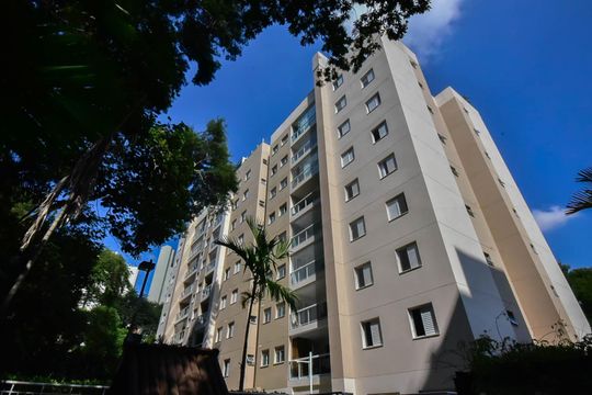 Fachada de apartamento para alugar com 3 quartos, 102m² em Lar São Paulo, São Paulo