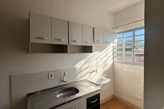 Studio de casa para alugar com 1 quarto, 25m² em Santo Amaro, São Paulo