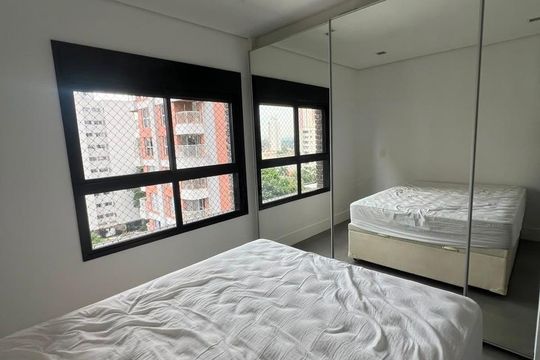 Quarto 2 de apartamento para alugar com 1 quarto, 40m² em Pinheiros, São Paulo