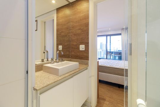 Banheiro de kitnet/studio à venda com 0 quarto, 41m² em Brooklin Paulista, São Paulo
