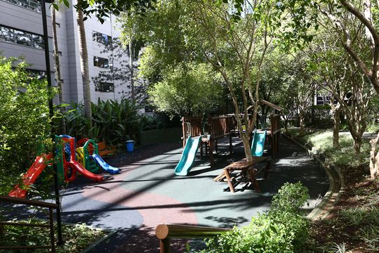 Área comum - Playground de apartamento para alugar com 3 quartos, 185m² em Real Parque, São Paulo
