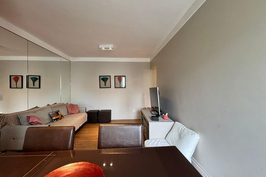 Sala de apartamento para alugar com 2 quartos, 69m² em Vila Olímpia, São Paulo
