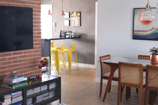 Sala de apartamento à venda com 3 quartos, 93m² em Vila Olímpia, São Paulo