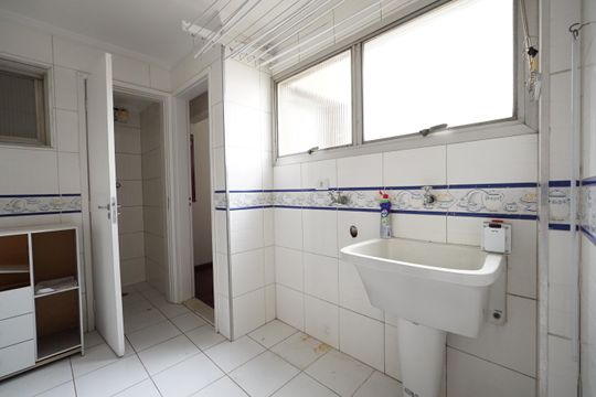 Área de Serviço de apartamento para alugar com 3 quartos, 133m² em Paraíso, São Paulo