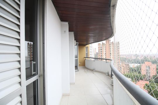 Varanda da Sala de apartamento para alugar com 3 quartos, 160m² em Jardim Ampliação, São Paulo