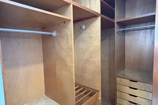 Closet de apartamento para alugar com 1 quarto, 96m² em Vila Clementino, São Paulo
