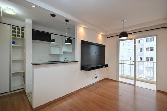 Apartamento para alugar com 2 quartos, 48m² em Parque Reboucas, São Paulo