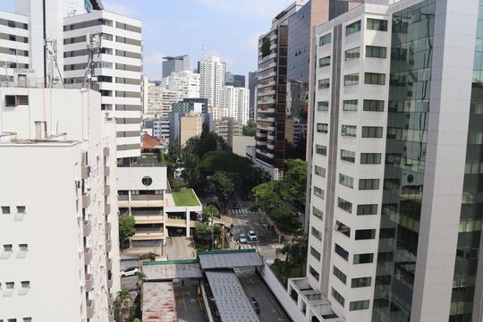 Vista da Suíte de apartamento à venda com 2 quartos, 66m² em Bela Vista, São Paulo