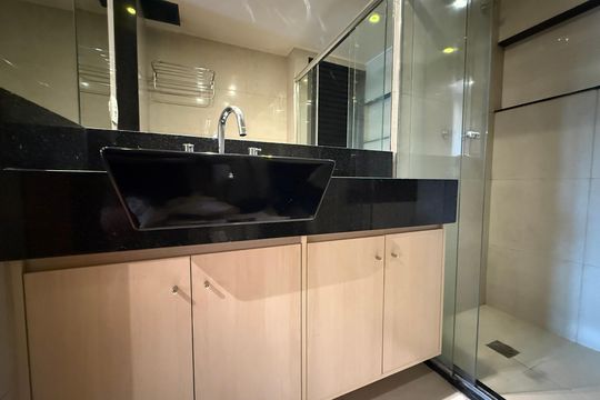 Banheiro Suíte de apartamento para alugar com 1 quarto, 45m² em Higienópolis, São Paulo