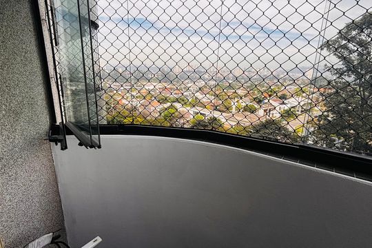 Sacada suíte  de apartamento para alugar com 5 quartos, 200m² em Alphaville Industrial, Barueri