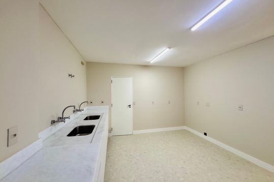 Apartamento para alugar com 4 quartos, 328m² em Copacabana, Rio de Janeiro