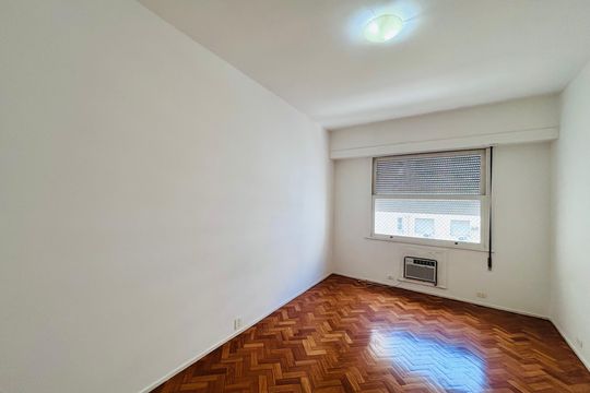 Apartamento para alugar com 4 quartos, 328m² em Copacabana, Rio de Janeiro