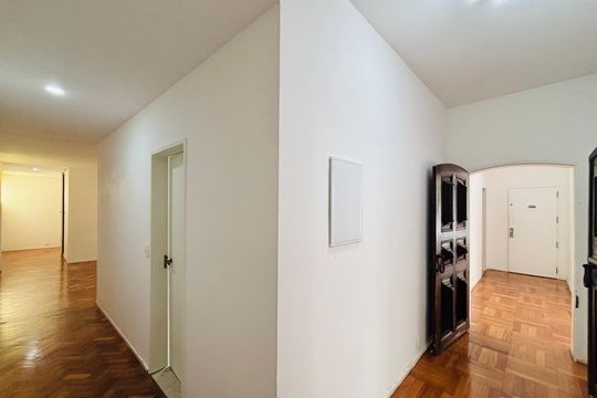 Apartamento para alugar com 4 quartos, 328m² em Copacabana, Rio de Janeiro