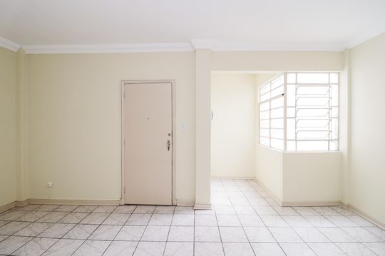 Sala de apartamento para alugar com 2 quartos, 84m² em Santa Teresinha, São Paulo