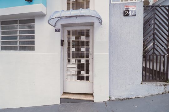 Fachada  de apartamento para alugar com 2 quartos, 84m² em Santa Teresinha, São Paulo