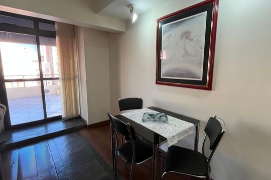 Sala de jantar de apartamento à venda com 1 quarto, 87m² em Centro, Campinas