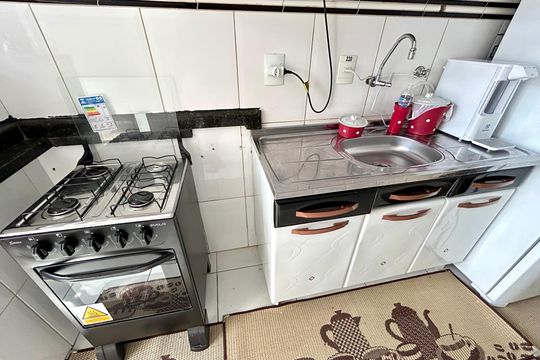Cozinha de apartamento à venda com 2 quartos, 58m² em Picanço, Guarulhos
