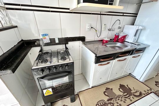 Cozinha de apartamento à venda com 2 quartos, 58m² em Picanço, Guarulhos