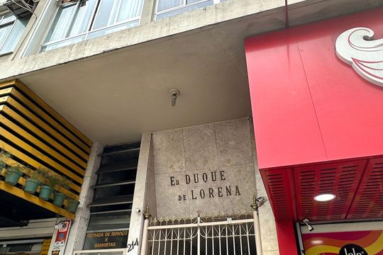 Fachada  de apartamento à venda com 3 quartos, 105m² em Copacabana, Rio de Janeiro